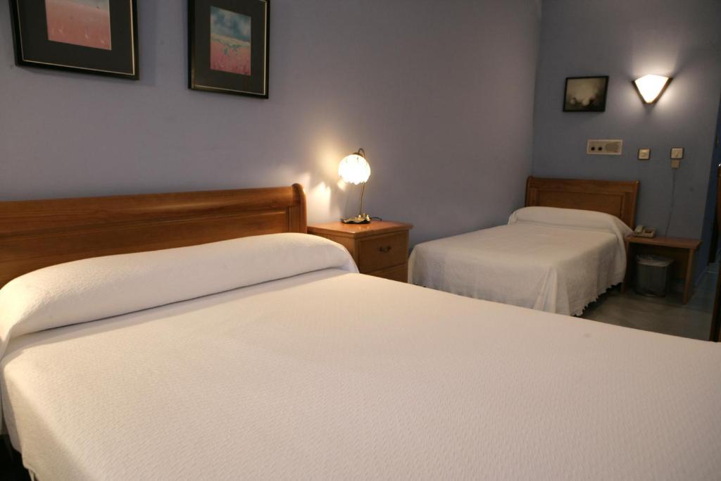 Hotel Azpiazu Кудильеро Экстерьер фото