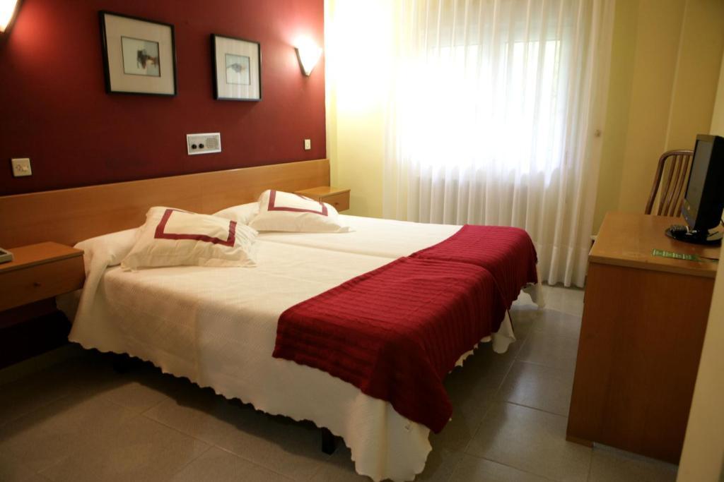Hotel Azpiazu Кудильеро Экстерьер фото