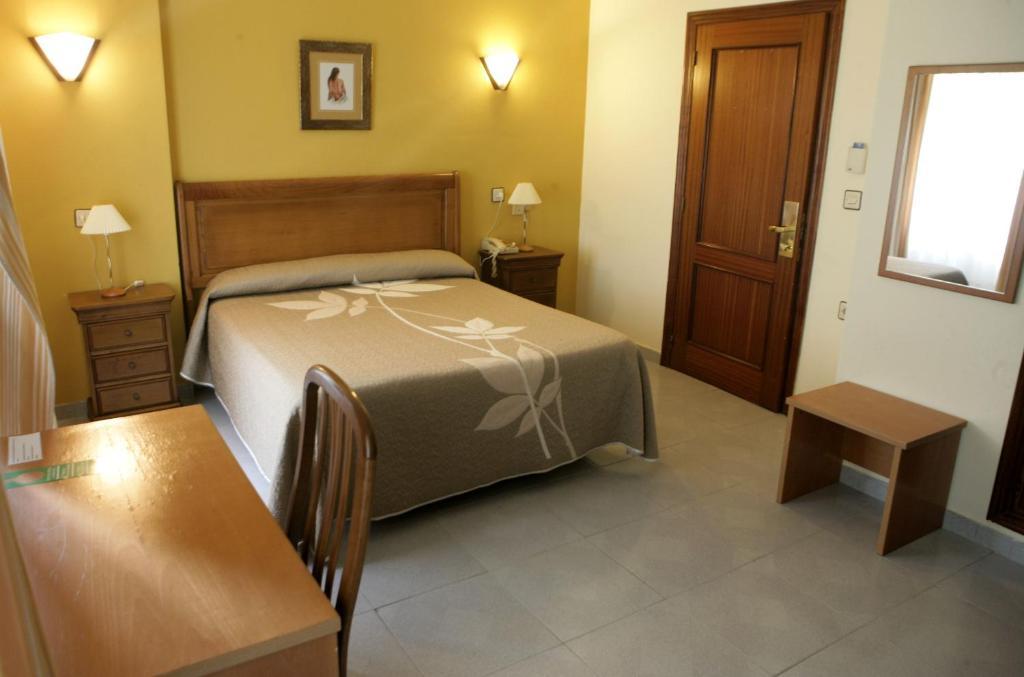 Hotel Azpiazu Кудильеро Экстерьер фото
