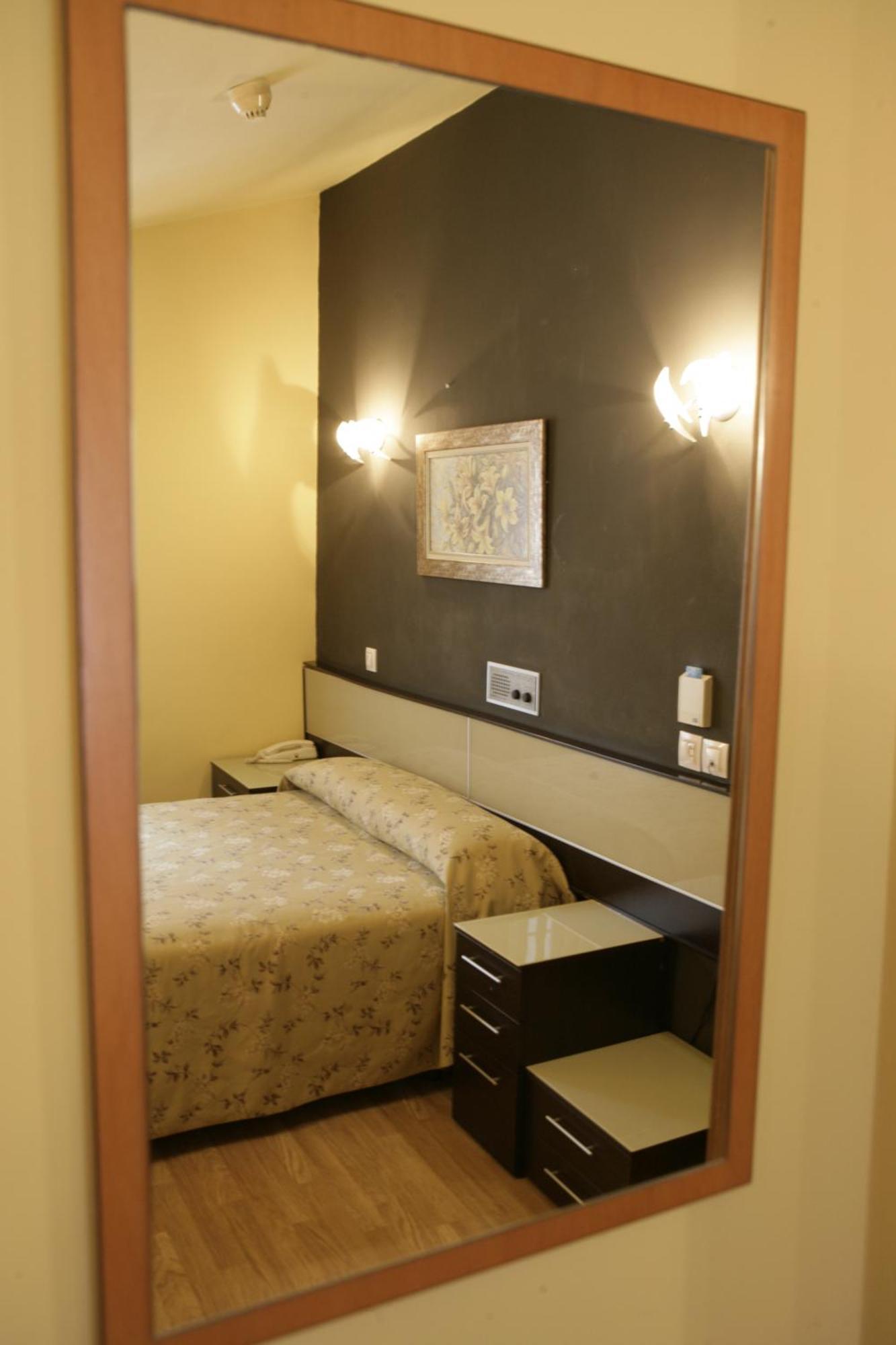 Hotel Azpiazu Кудильеро Экстерьер фото